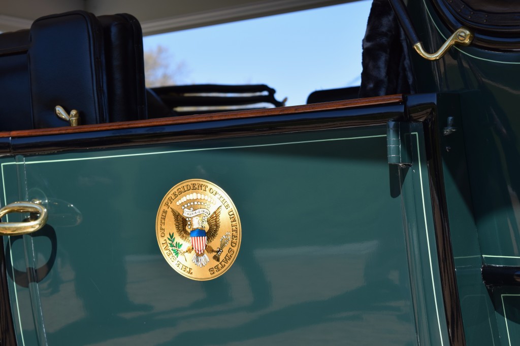 Presidential Seal on the 1909 White Model "M" Steamer